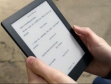 Zoomer Father’s Day Contest: Win a KOBO H2O ebook reader